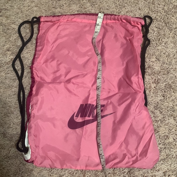 Nike Gym Sack. Lightweight. Used. 18L - Picture 5 of 5